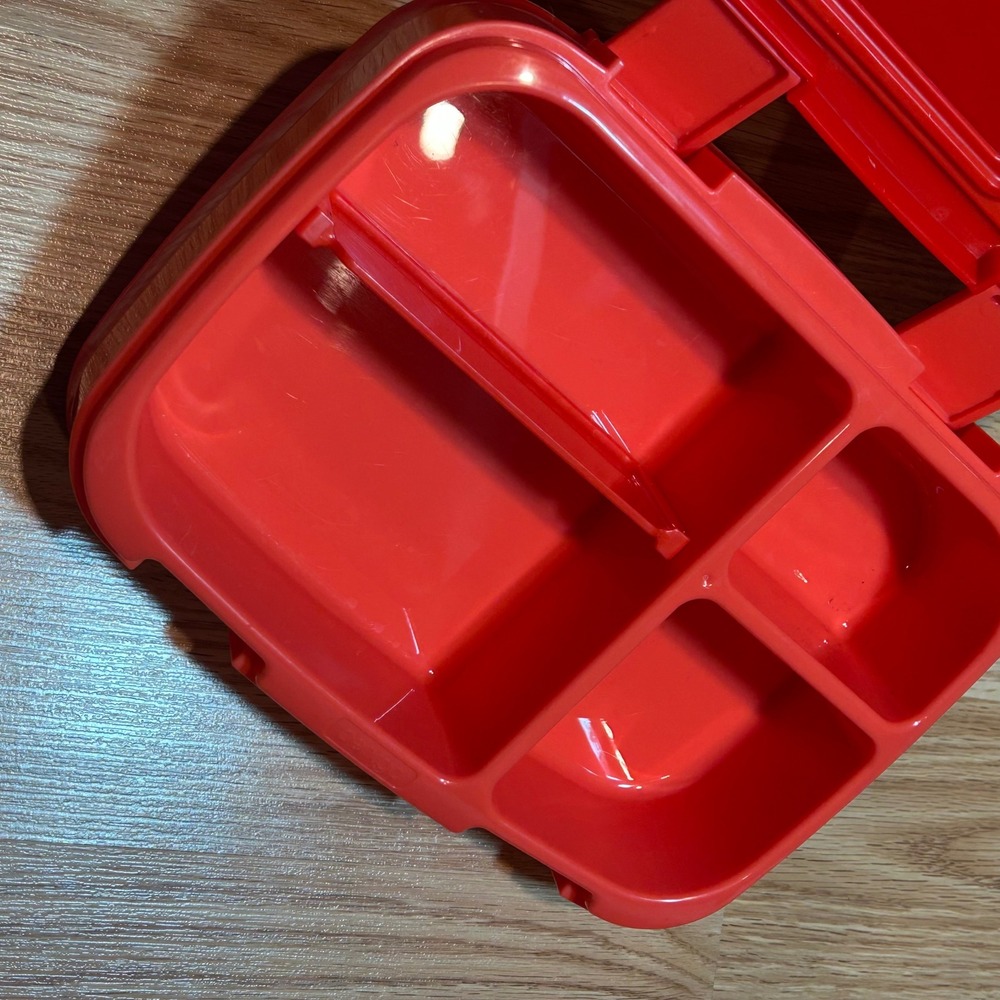 Bentgo Kids Lunch Box - 5 Compartment Bento-Style - Red Reusable - Picture 5 of 6